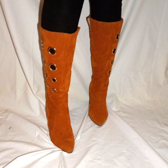 Color: Brownish swayed Size:8 ½ - Picture 4 of 6